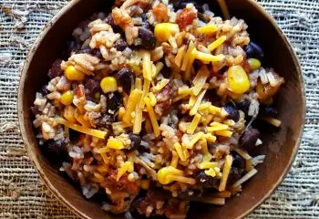 Chicken Burrito Bowl with Peppers, Corn, Black Beans & Mexican Brown Rice