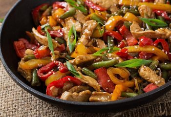 FIT Weight Loss Plan - Stir-Fry Sesame Chicken & Asian Veggies with Brown Rice