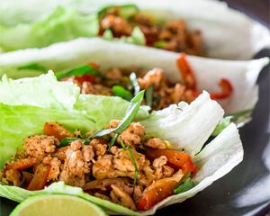 FIT Weight Loss Plan - Thai Chicken Lettuce Wraps