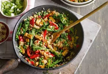 FIT Weight Loss Plan - Sriracha Chicken, Rice & Quinoa Lunch Bowl