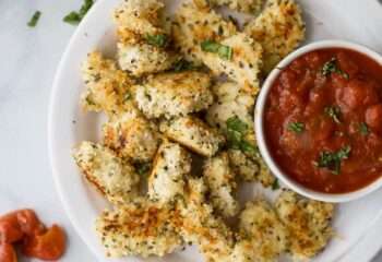 FIT KIDS - Baked Chicken Bites with Marinara Cup and Cheesy Spirals