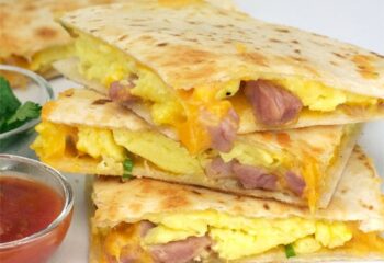 FIT Weight Loss Plan - Texas Scramble Breakfast Quesadilla